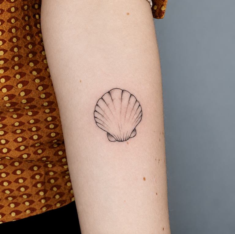 tatuajes línea fina